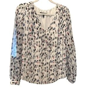 White House Black Market Career Blouse Ruffle Faux Wrap V-Neck 8 White Geometric